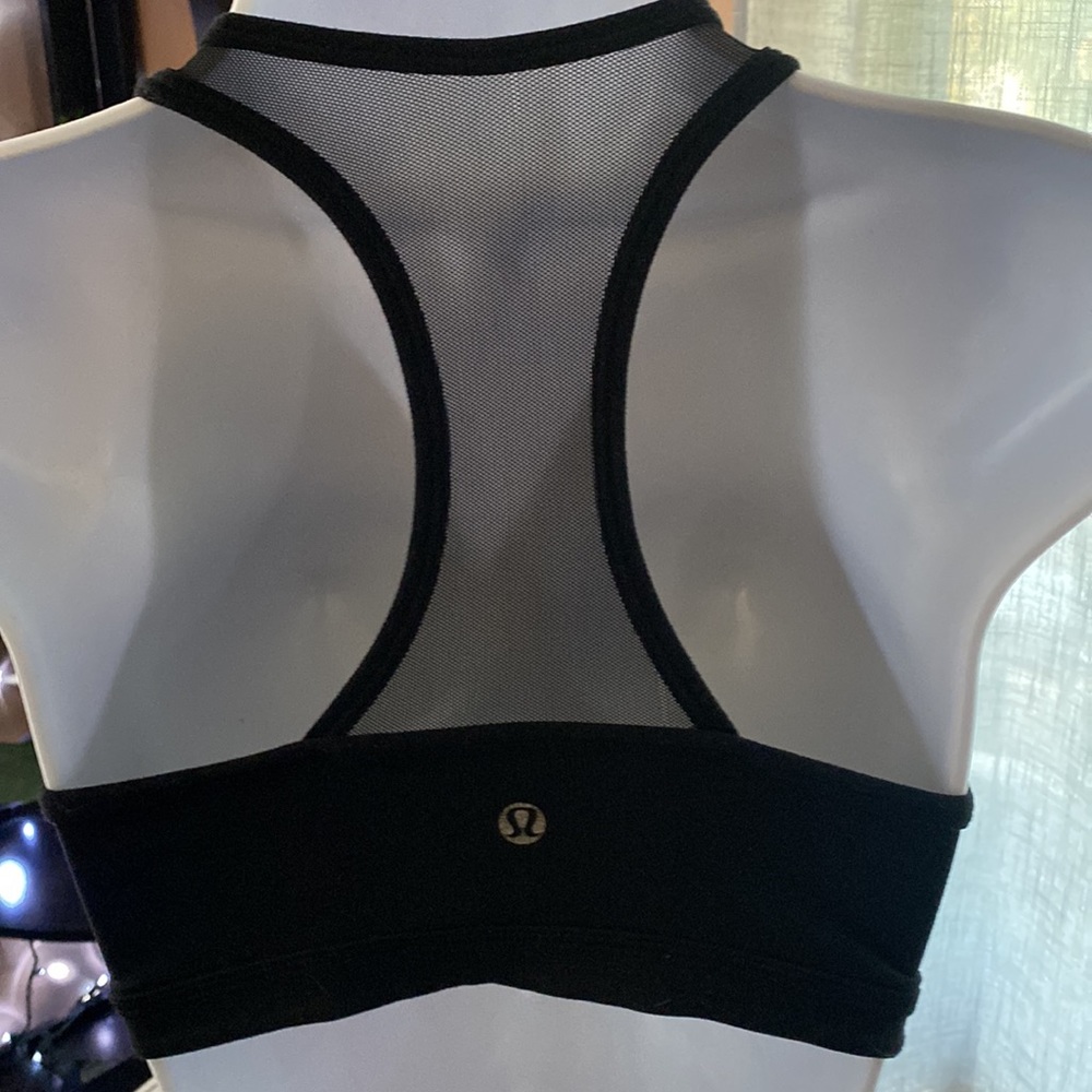 Lululemon Racerback Sports Bra Black Size 6